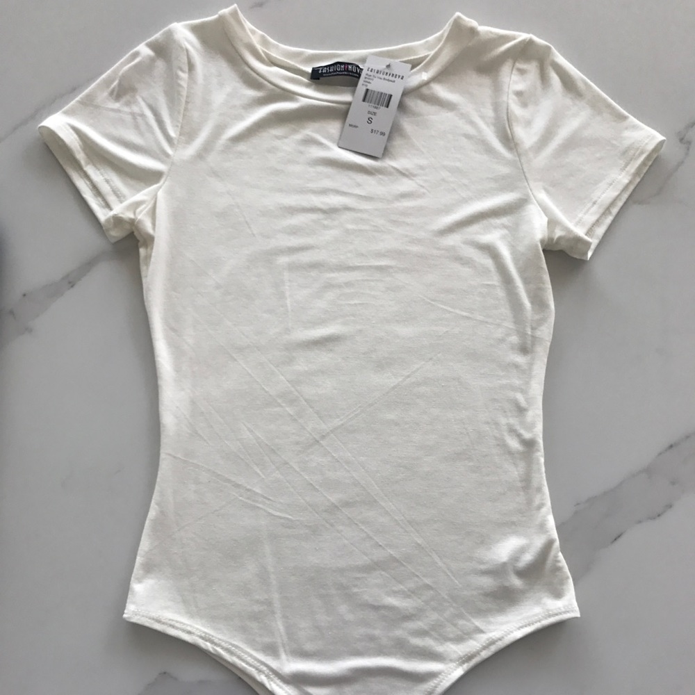 White bodysuit! Still has tags!